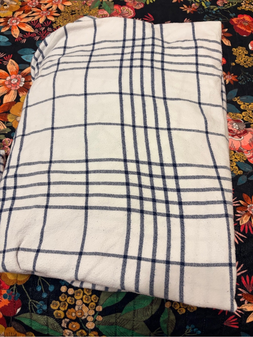 Lands' End White Navy Windowpane Flannel Queen Sheet Set Red Monogram “L” ⚓️🇺🇸 - Picture 2 of 7